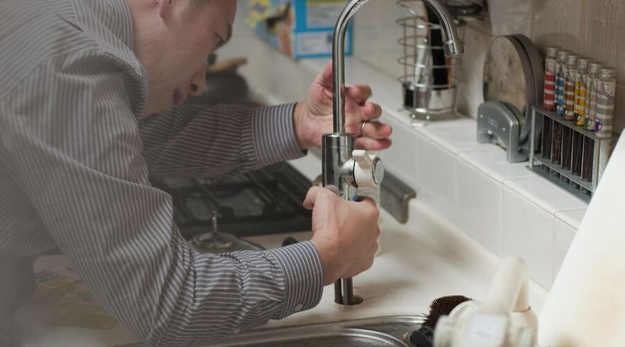Professional same day plumber in Harrisburg, IL